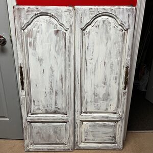 Barn Doors Decor